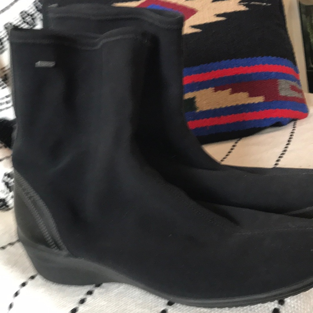 Ecco shoes